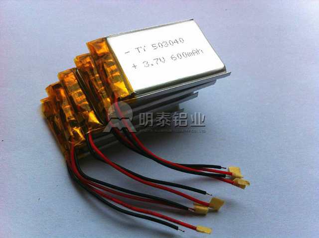 鋰電池用鋁箔性能特點及質量要求 鋰電池用鋁箔性能特點及質量要求